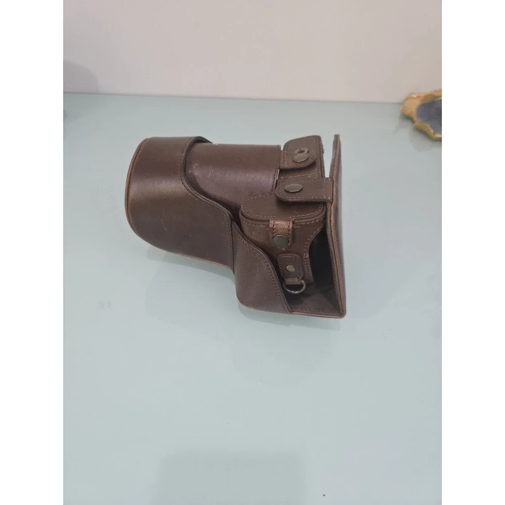 MegaGear Ever Ready Leather Camera Case DSLR Mirrorless
